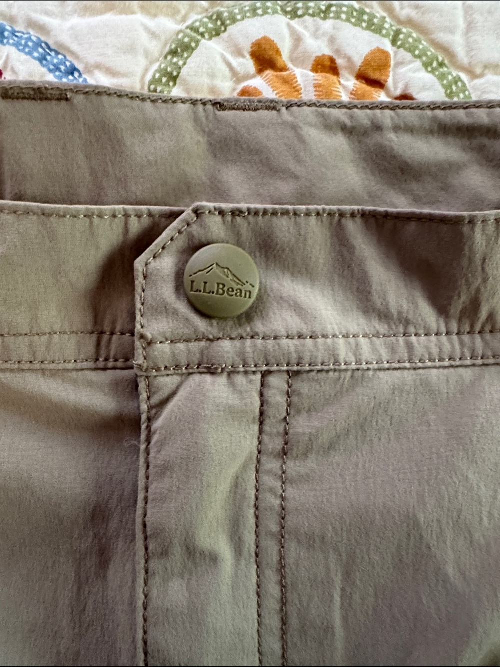 L.L. Bean Men's Tan Access Trail Shorts - Picture 7 of 10